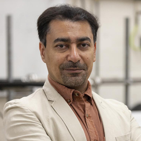  Mahdi Vaezi, Ph.D.