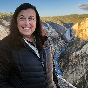 Linda Grandolfo, '73, M.S.Ed. '77, is deeply committed to NIU and supporting education.