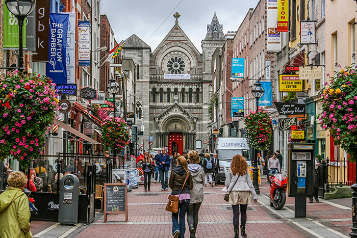 Dublin Grafton Street Shoppers