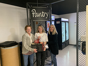 niu-huskie-food-pantry
